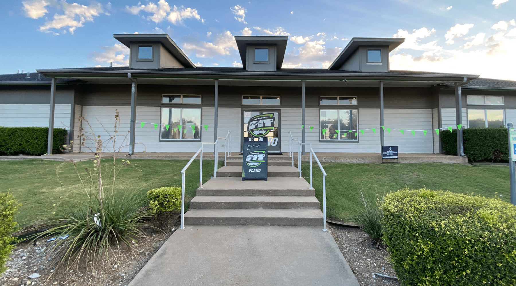 Plano Clubhouse 2025